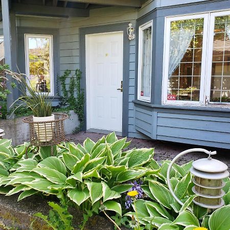 Bright Garden Suite By Forest & Beach & Ubc Vancouver Zewnętrze zdjęcie
